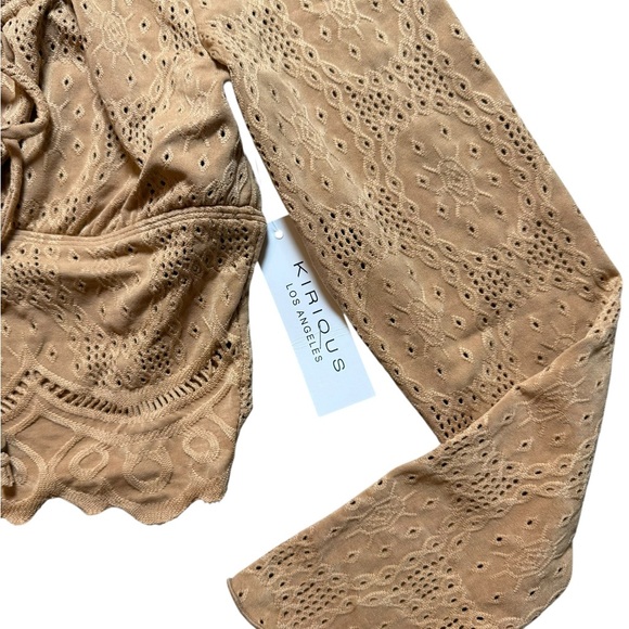 Kirious Los Angeles Eyelet Lace Crop Top – Size Small – NWT - Picture 4 of 5